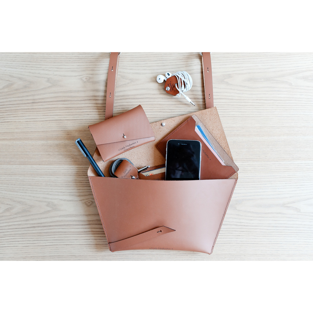 Pochette camel, autre angle
